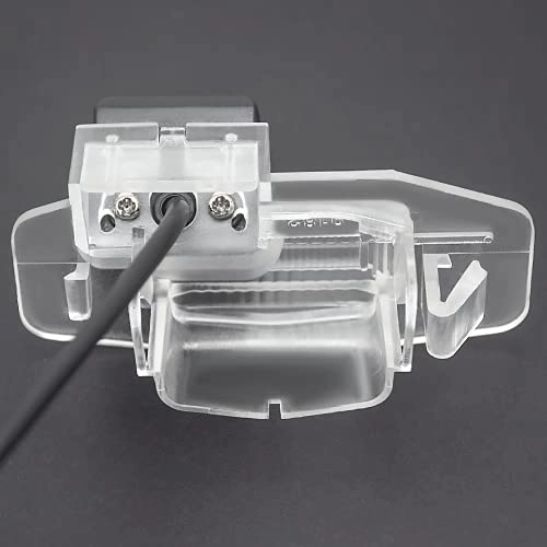 Rear View Reverse Backup Tracks Camera - 728 x 512