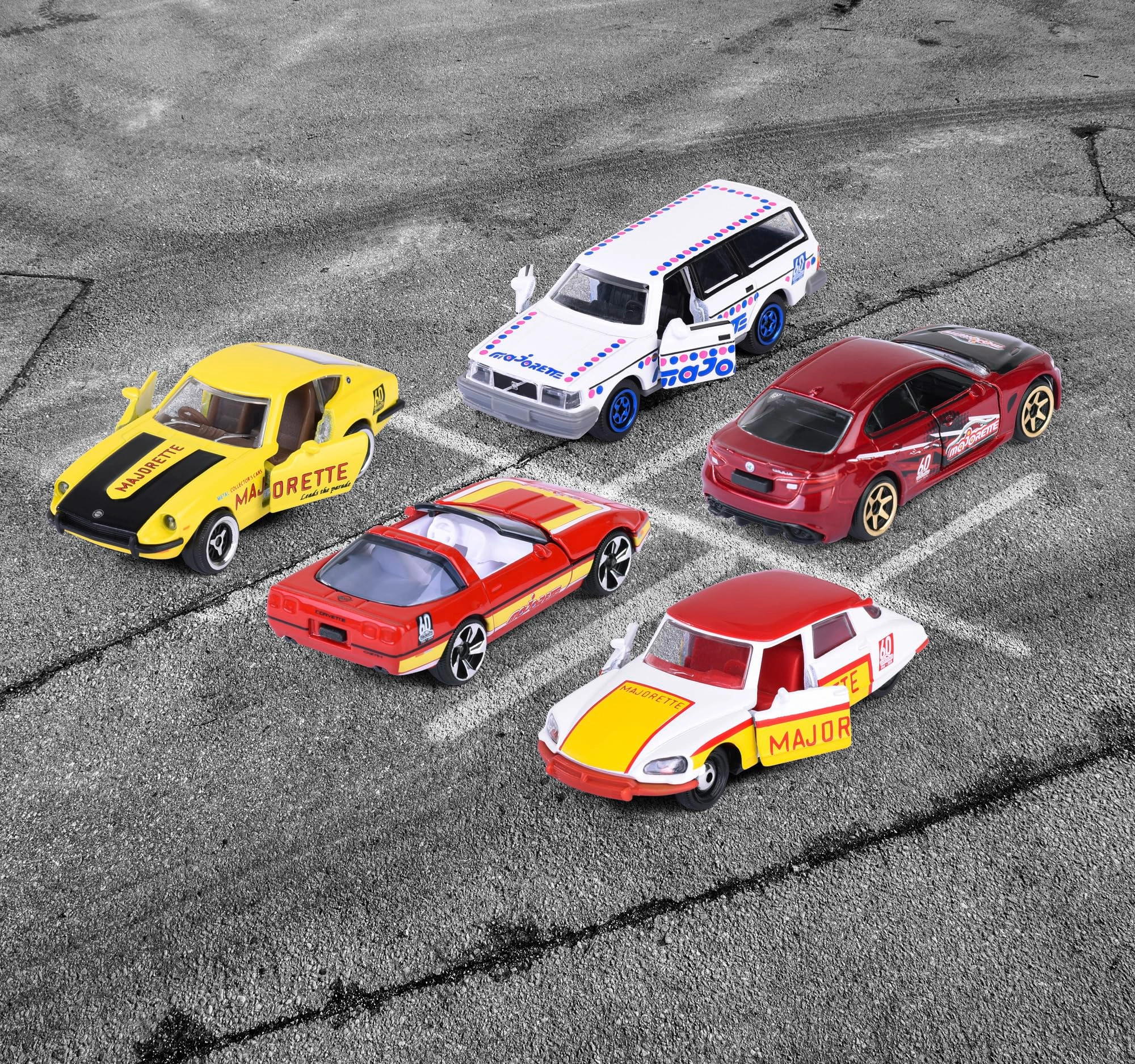 DS 21 + Datsun 260 Z + Volvo 240 GL + Corvette 1990 ZR-1 + Giulia - 5pcs
