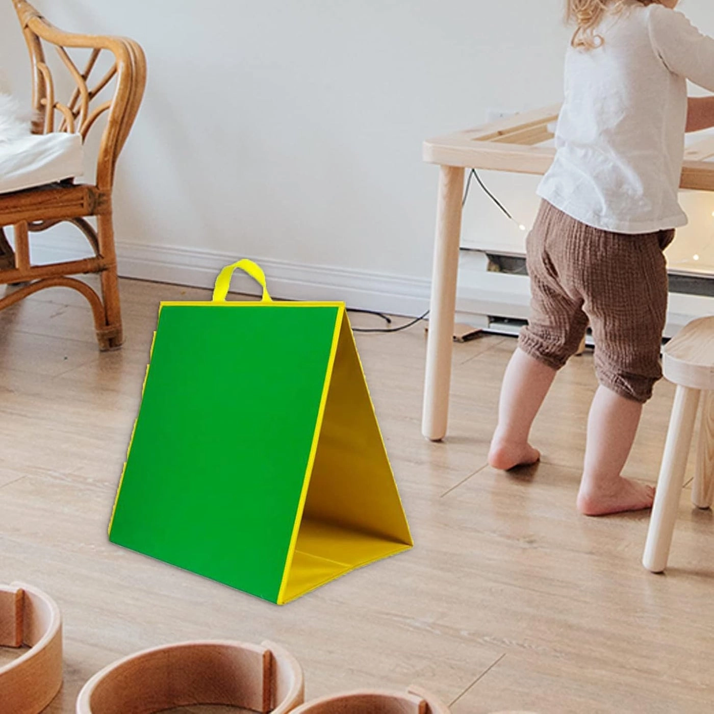 Felt Flannel Board - Kids Toddlers 1 Piece