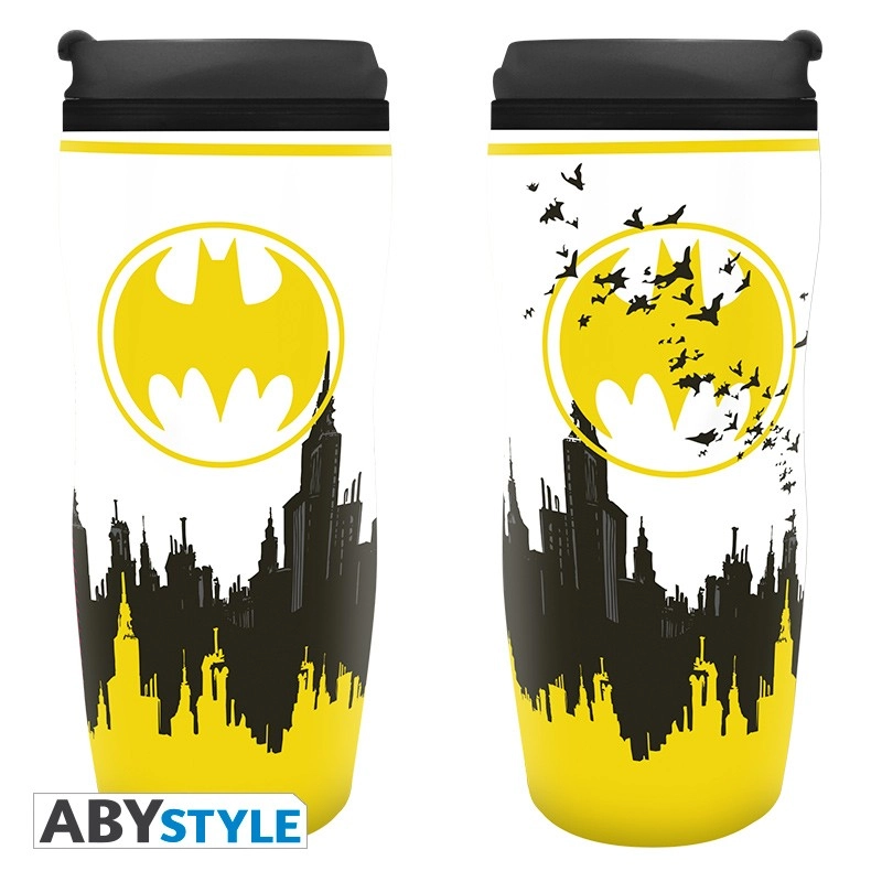 ABYstyle Insulating Plastic Batman Bat-Signal At Gotham City'S Skyline Design Dc Comics Licensed Travel Mug - 355ml