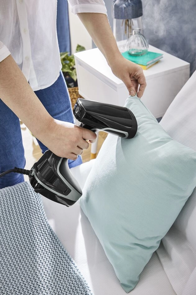 Garment Steamer - Black