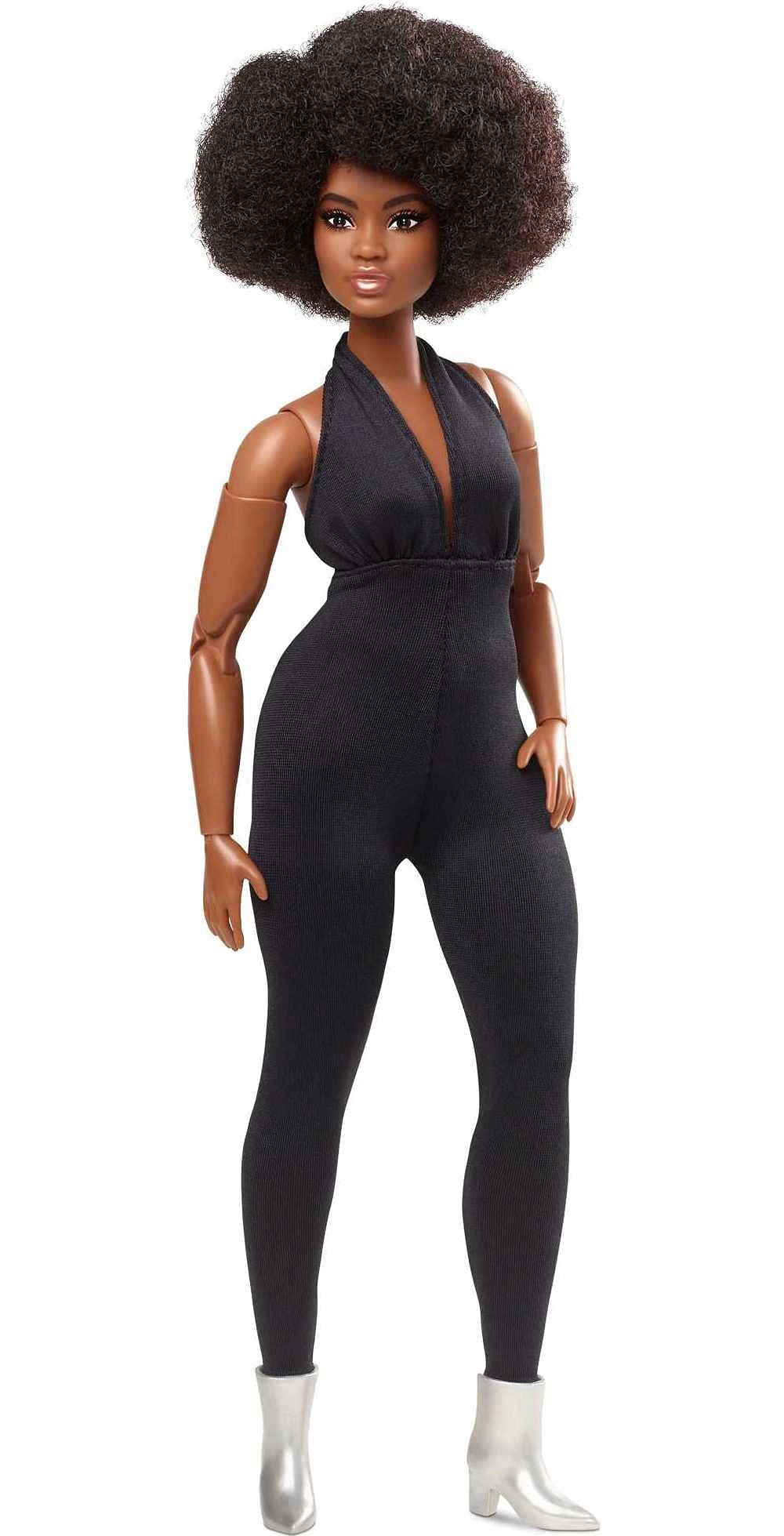 Barbie Signature Looks - Curvy Brunette Fully Posable