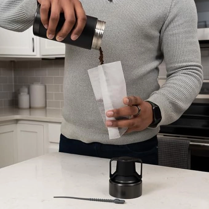 Go BrewerTravel Cold Brew Coffee And Tea Maker - 25 Ounces