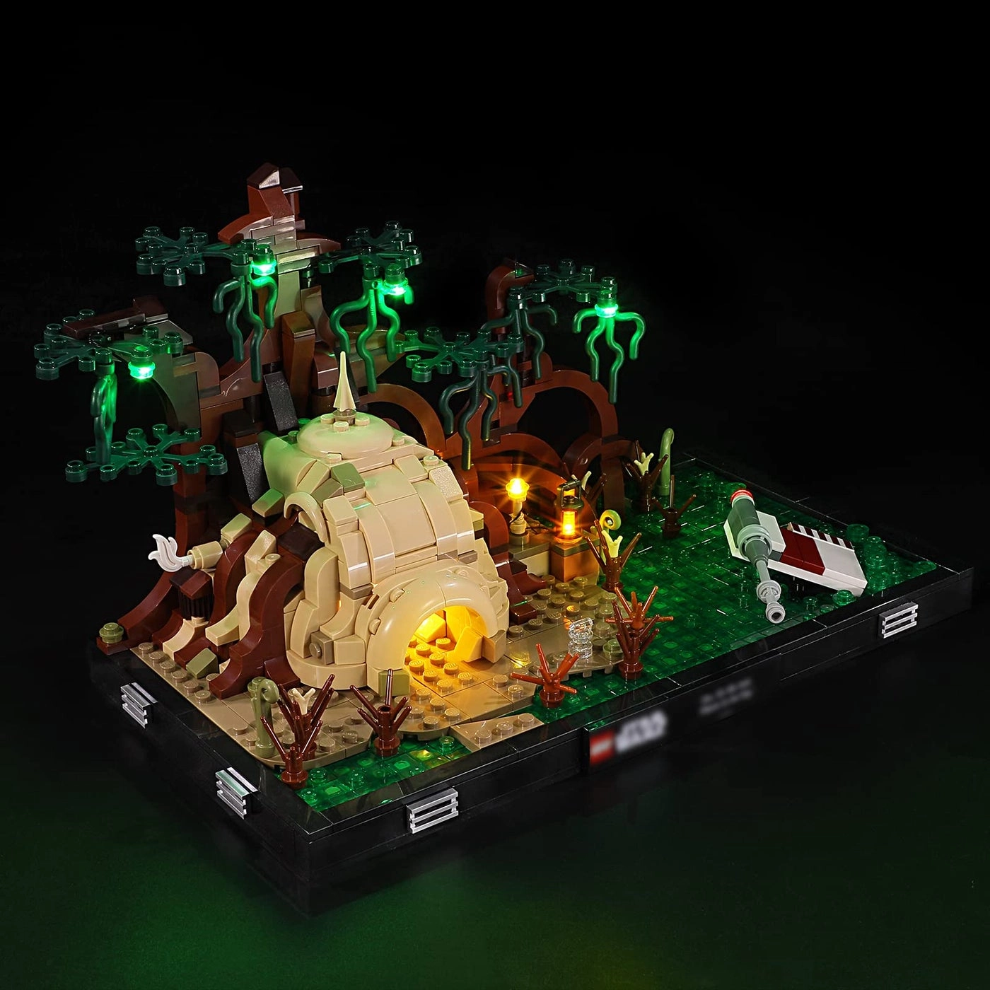 Star Wars Dagobah Jedi Training Diorama LED Light Kit - Compatible with 75330 (Lego Set NOT Included)