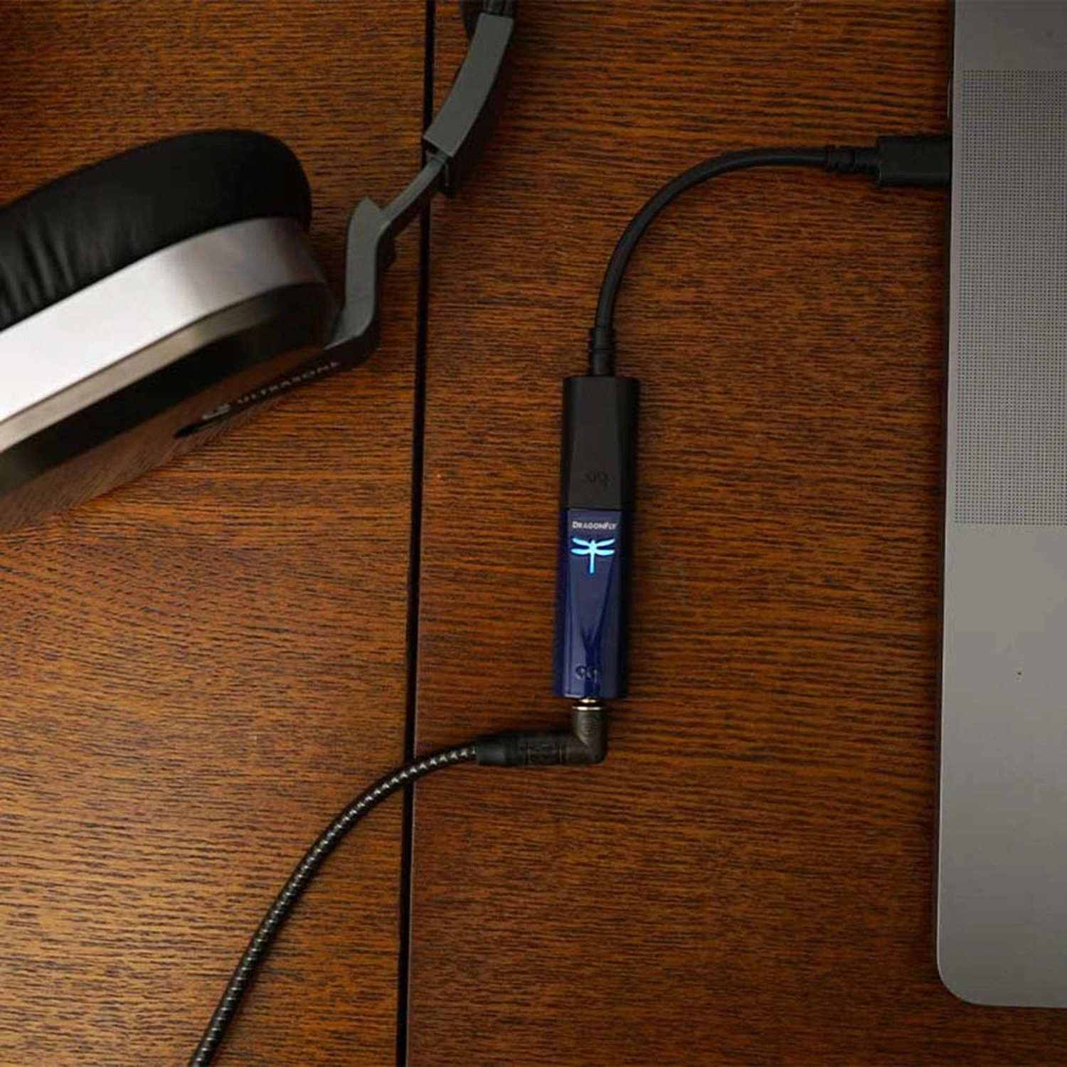 DragonFly Cobalt - ESS ES9038Q2M