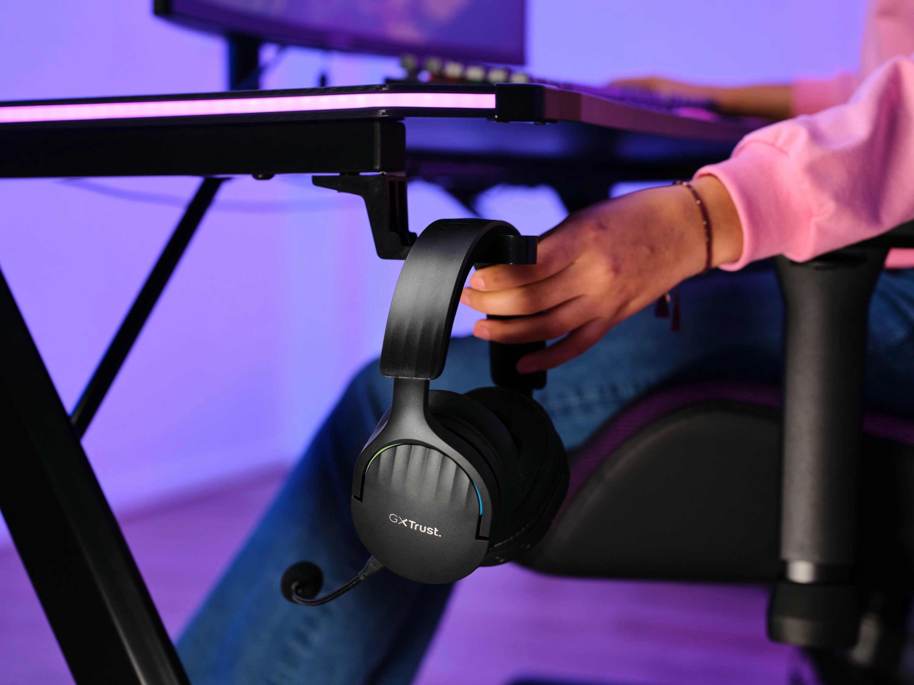 GXT 491 Fayzo Wireless Headset