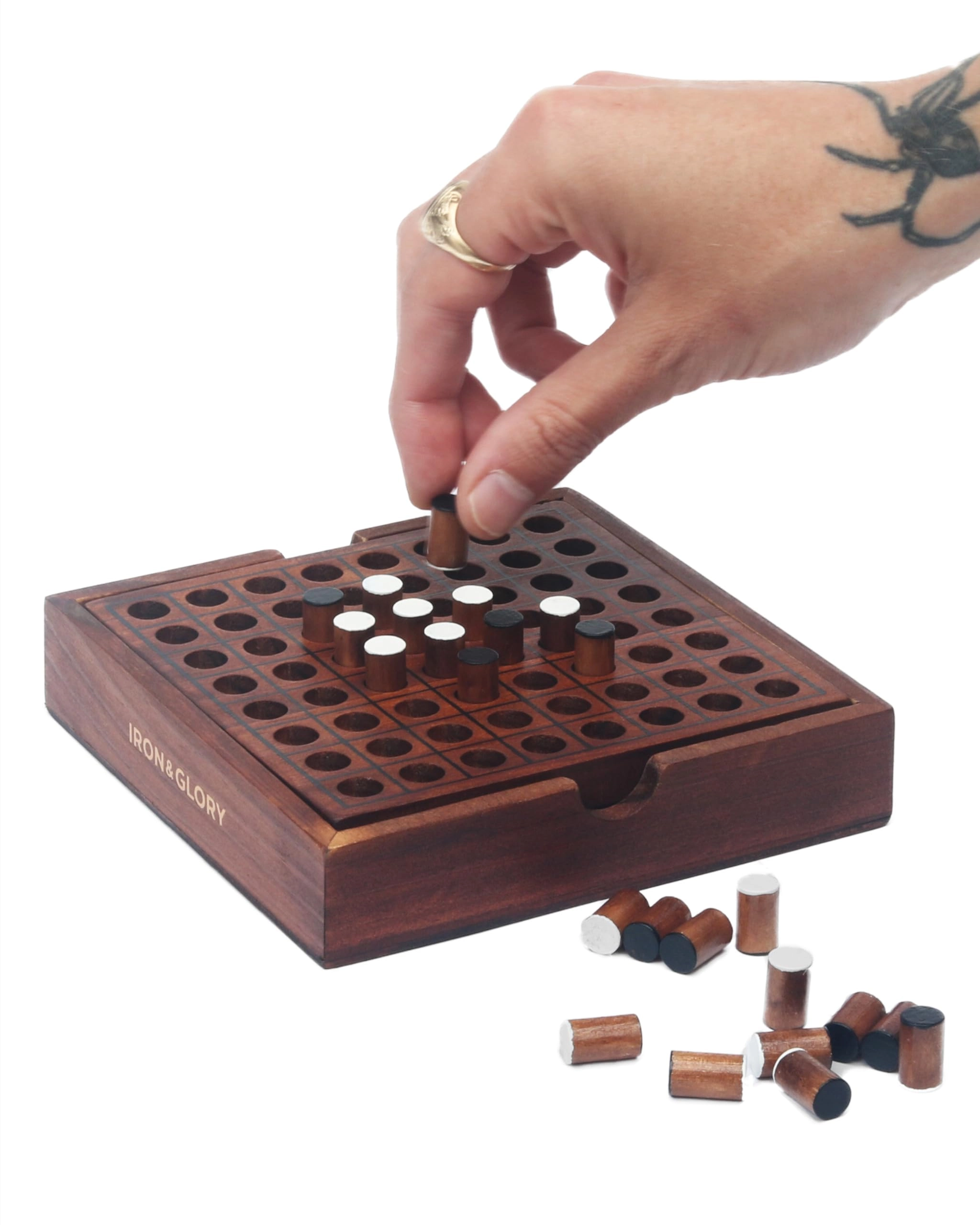 Iron And Glory Reversi - Wooden 2 Players