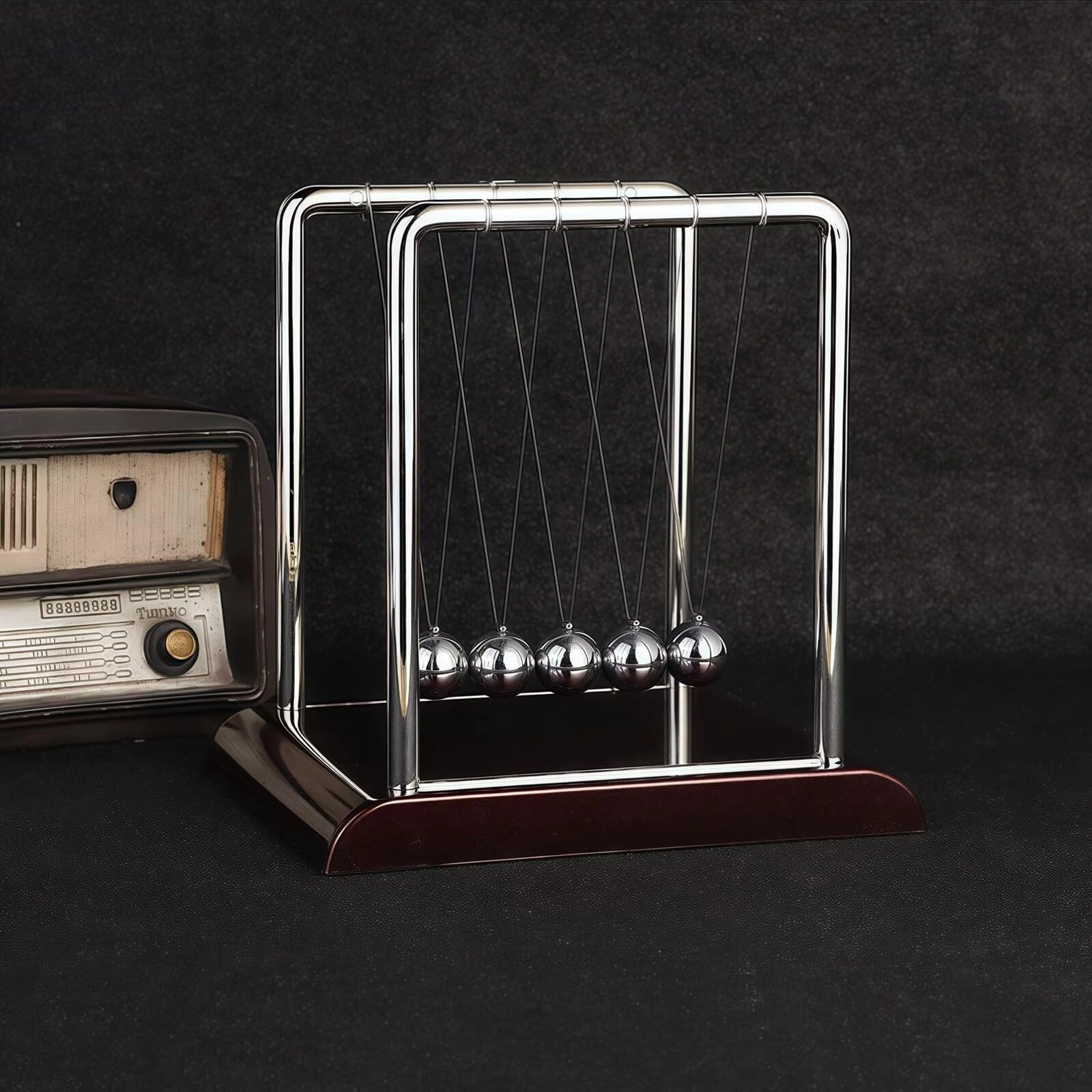 Newton's Cradle - 5 pieces Physics