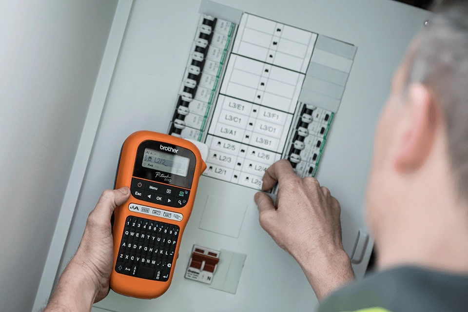 PTE110VP - Industrial Label Printer English & Arabic