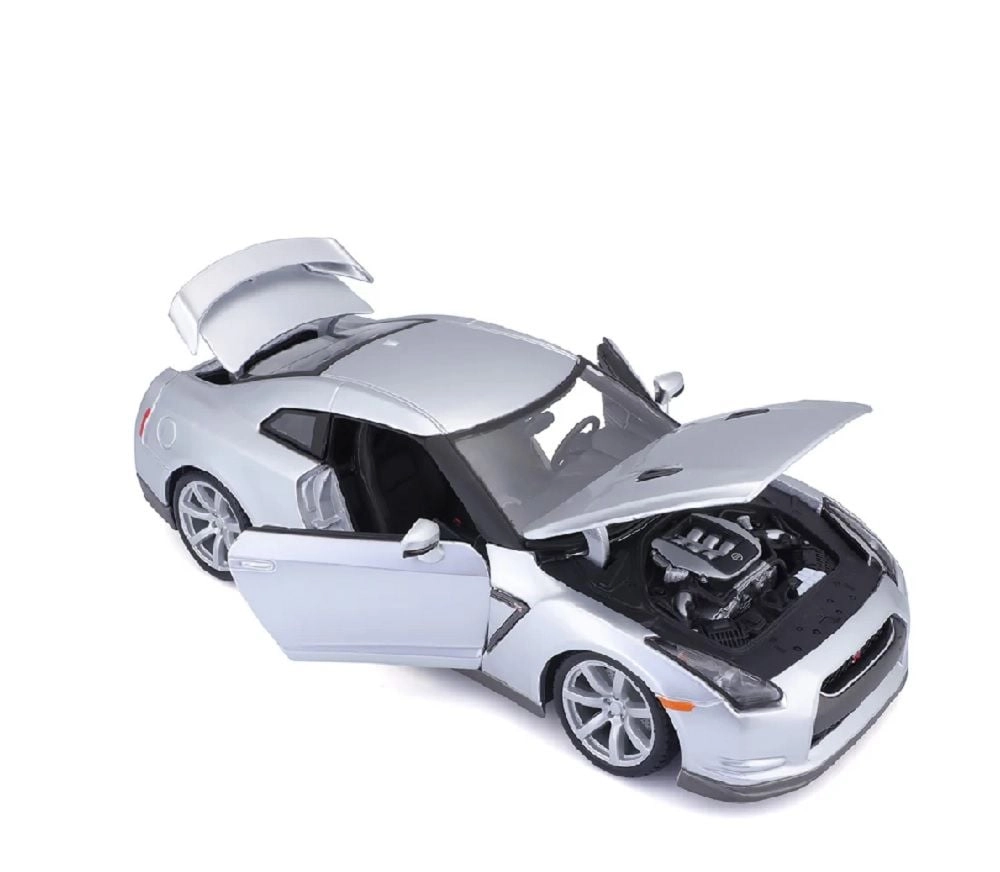 Nissan GT R R35 - 1:18