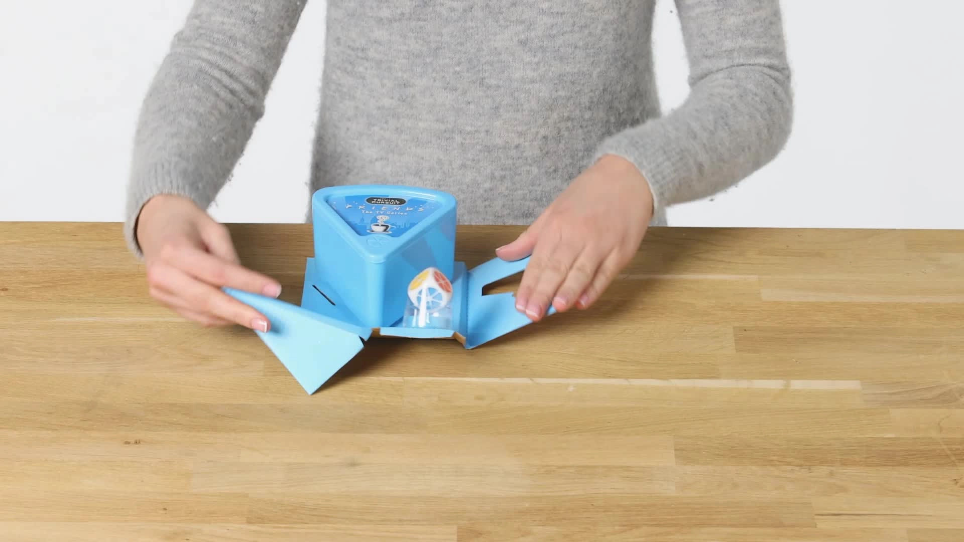 Trivial Pursuit: Friends Bite Size