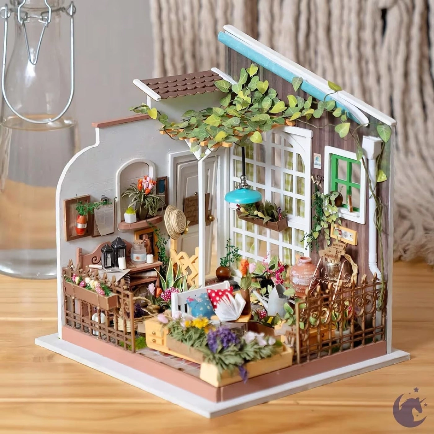 Miller's Garden - Multicolor 1:24