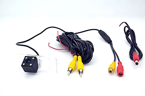 Rear View Reverse Backup Tracks Camera - 728 x 512