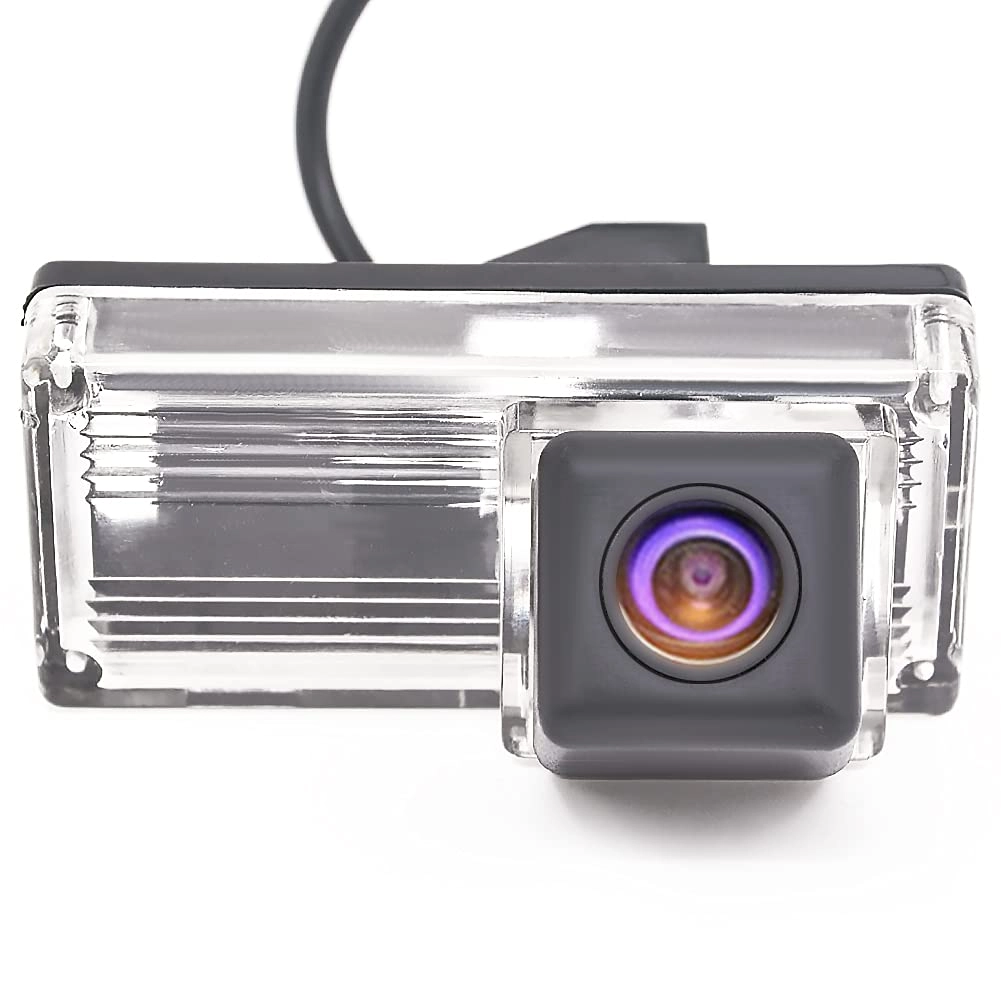 Rear View Reverse Backup Tracks Camera - 728 x 512