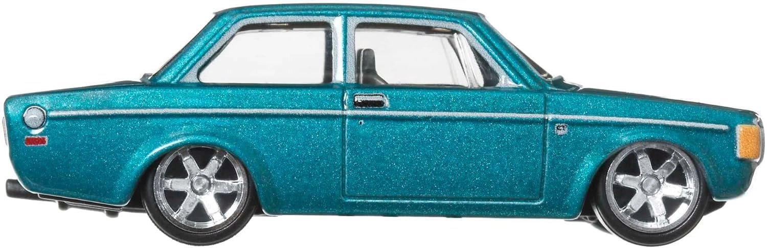 Volvo 142 GL - 1:64 1pcs