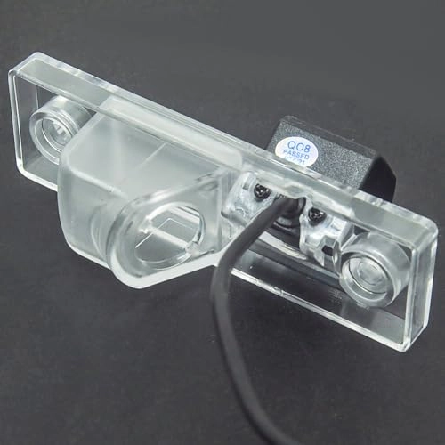 Rear View Reverse Backup Tracks Camera - 728 x 512