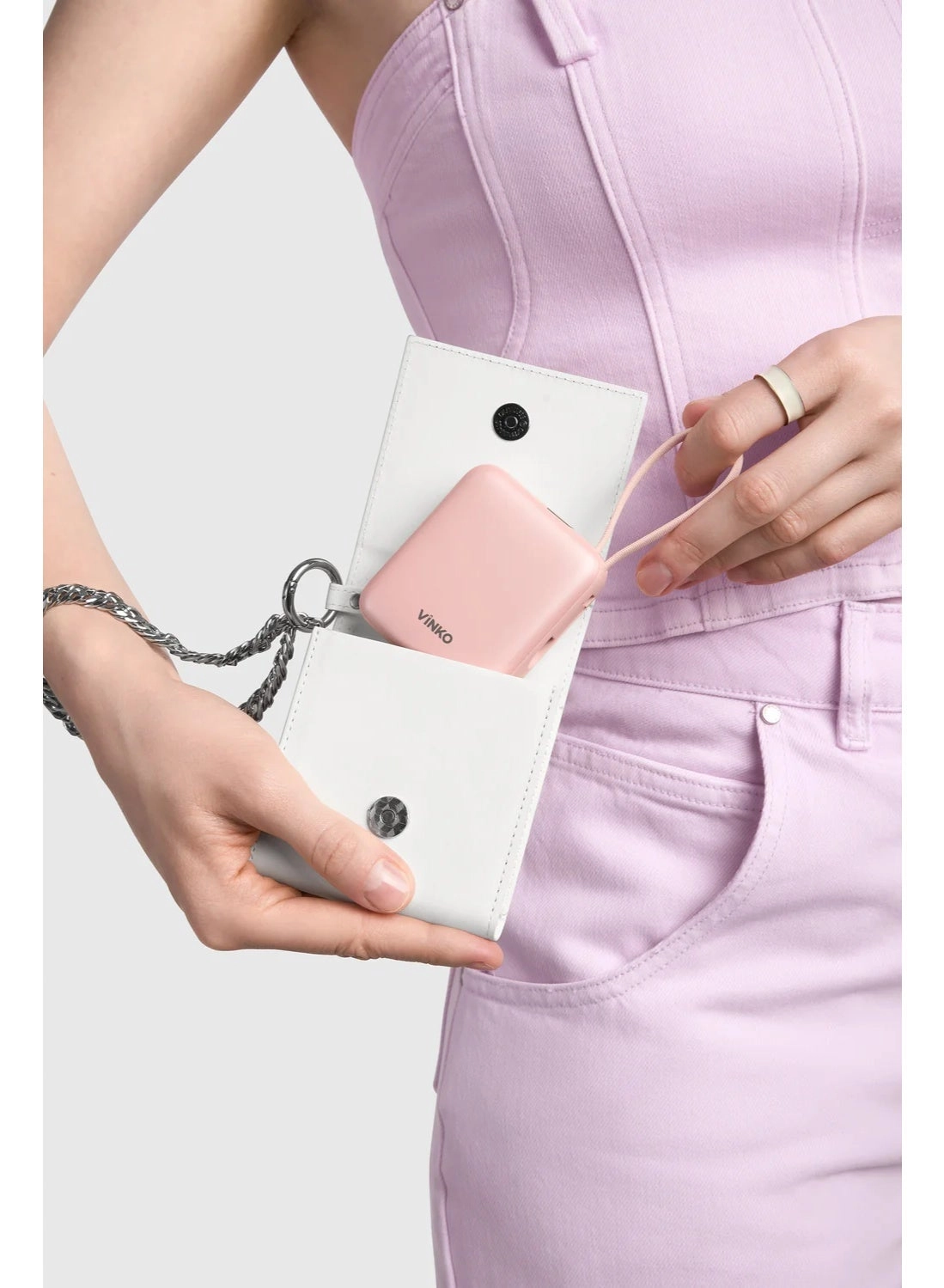 V9 - 10000 mAh 22.5 W Fast charging