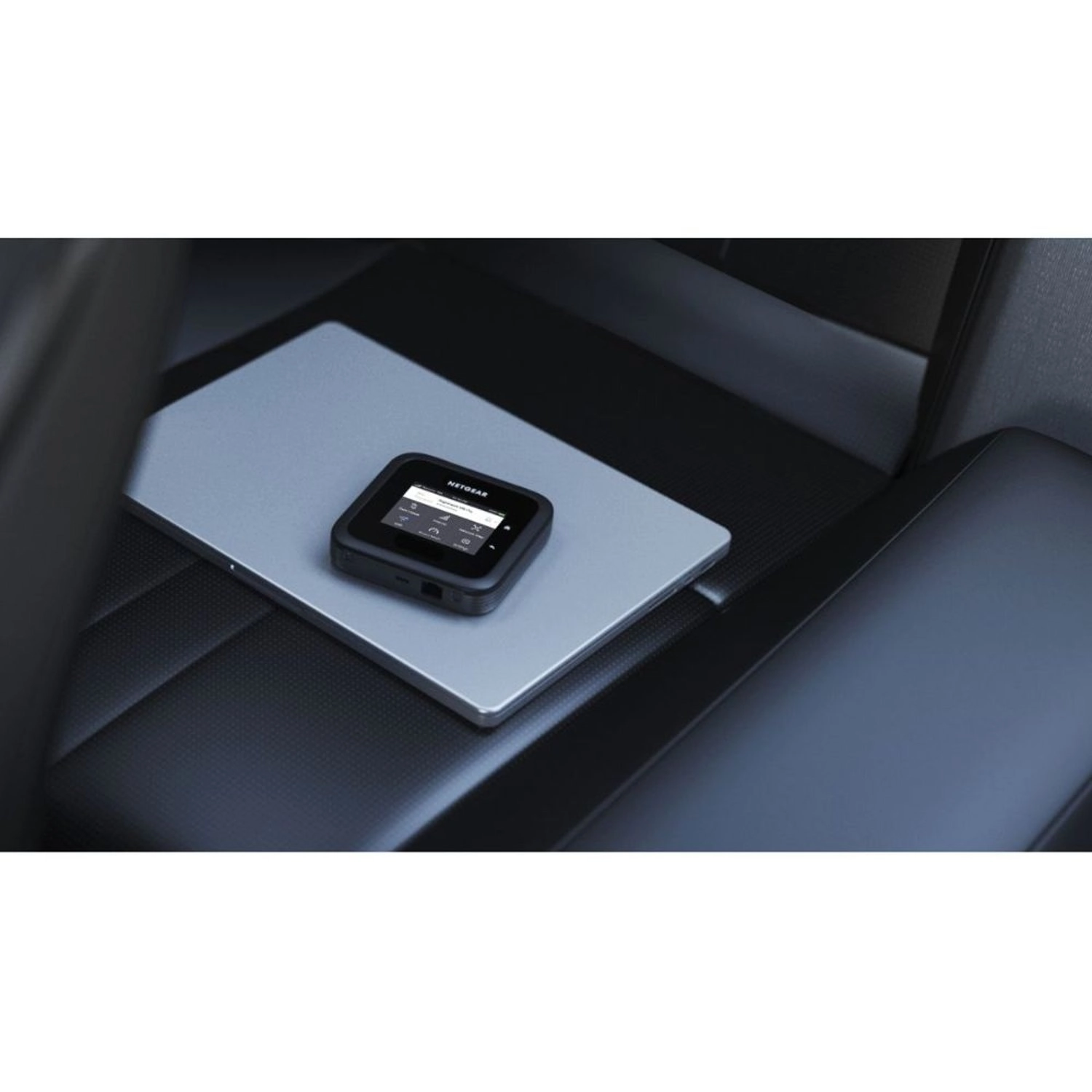 Nighthawk M6 Pro MR6550-100PAS