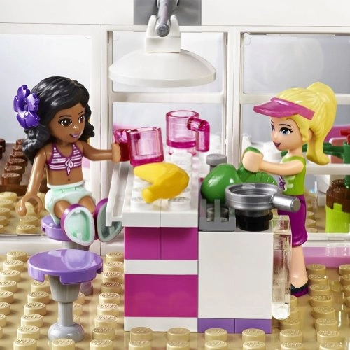 Friends Stephanie's Beach House (41037)