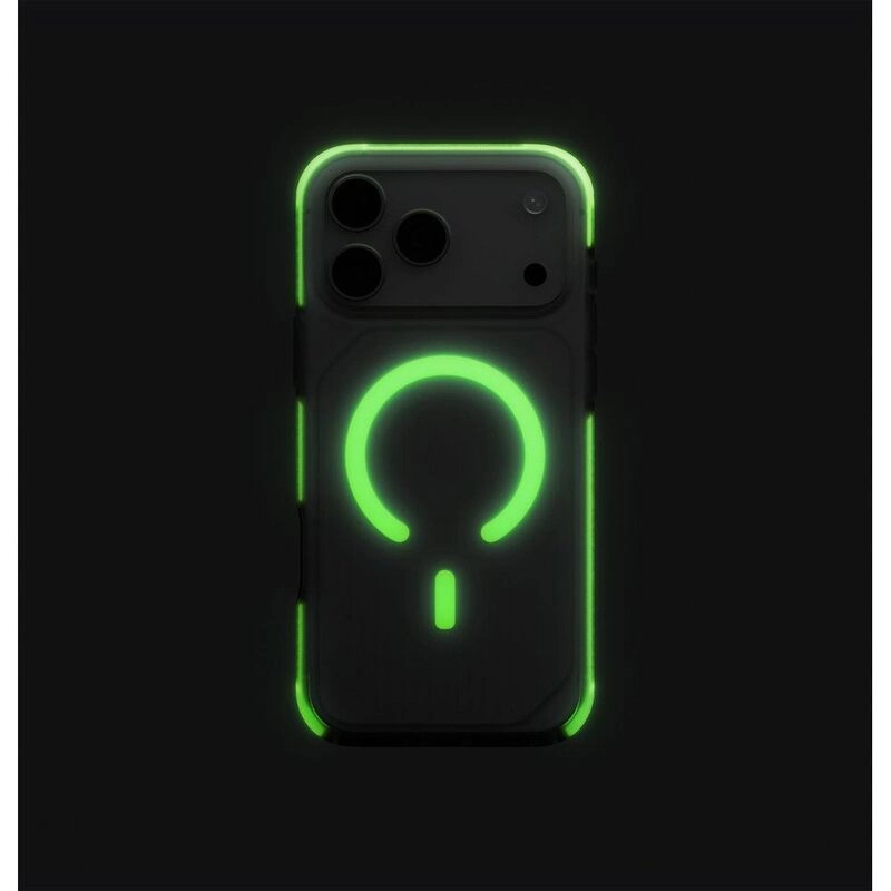 Combat Active Case MagClick Charging for iPhone 17 Pro