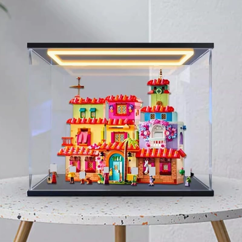 Display Case (43245) - The Magical Madrigal House Encanto