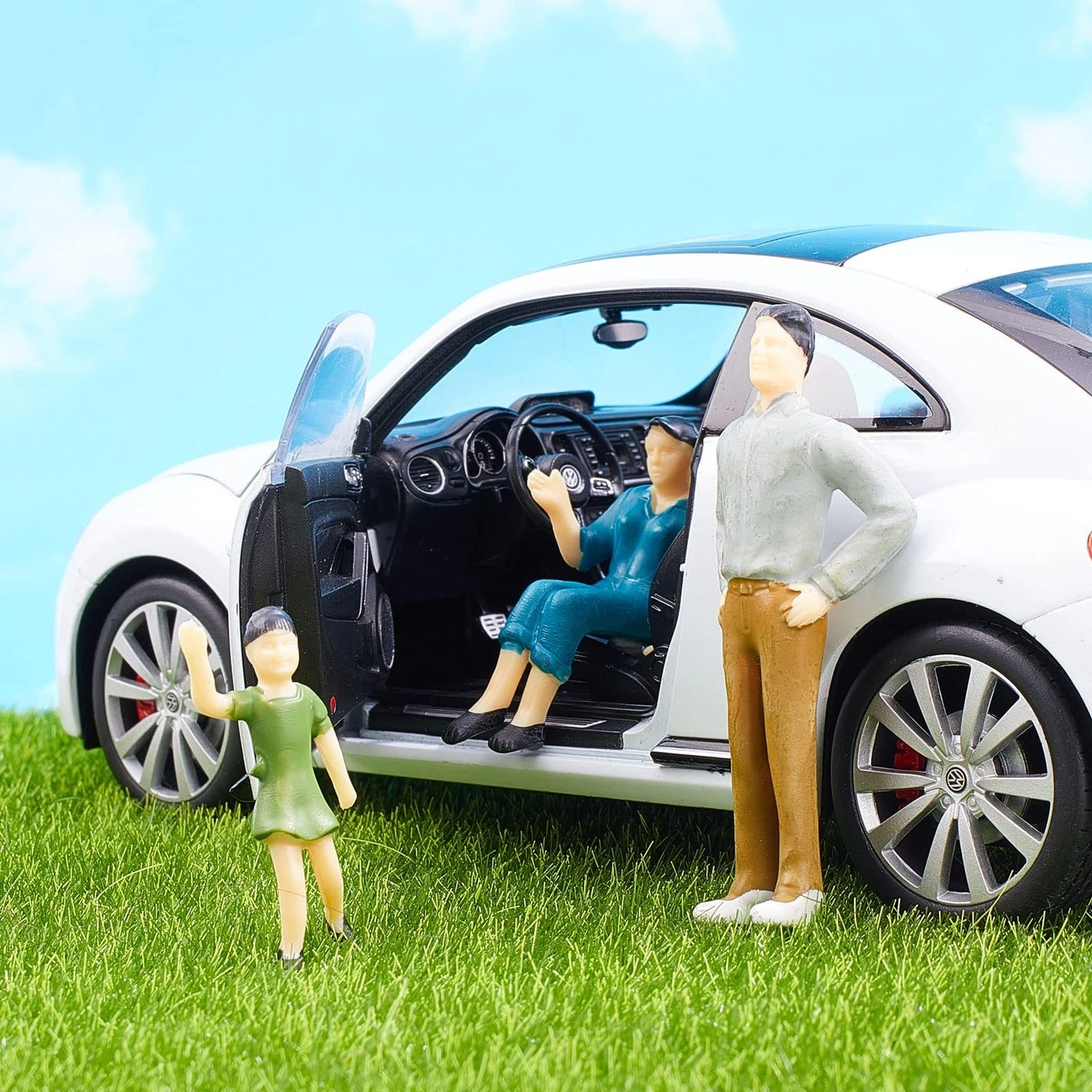 People Figurines - 14 different characters 28 pieces