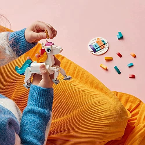 Creator 3 in 1 Magical Unicorn (31140) - Rainbow Ages 7+