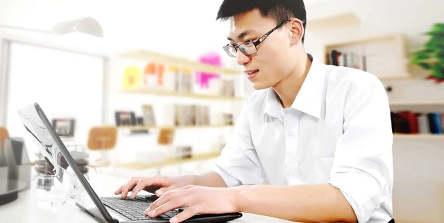 AN EASY UPGRADE FOR YOUR PC