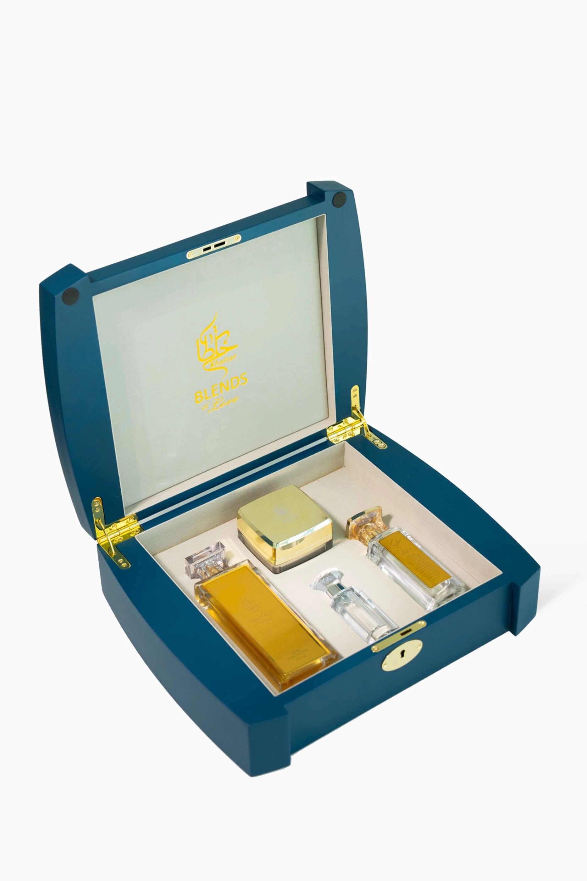 HOB 1 + Love Everywhere Multifunctional Spray + Grá Oud + Musk In Love Oil Eau de Parfum