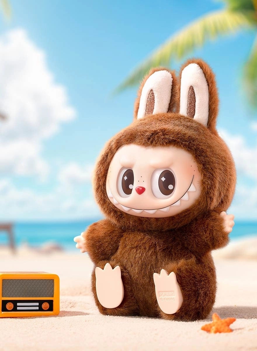 Labubu - The Monsters Have a Seat (17 cm)