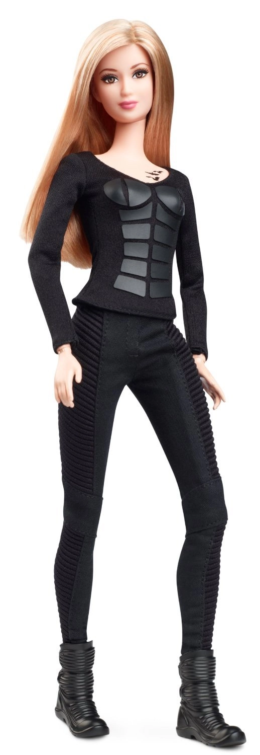 Tris Doll - Plastic Dauntless training outfit Ages 15+