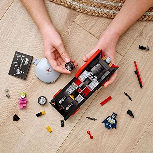 Batman Classic Batmobile (76188)