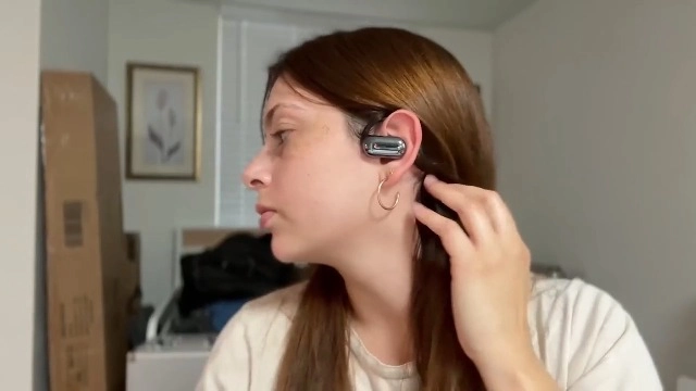 Real Time Translation Earbuds - 144 Languages