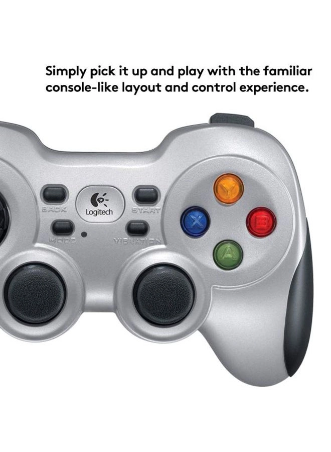 F710 - White