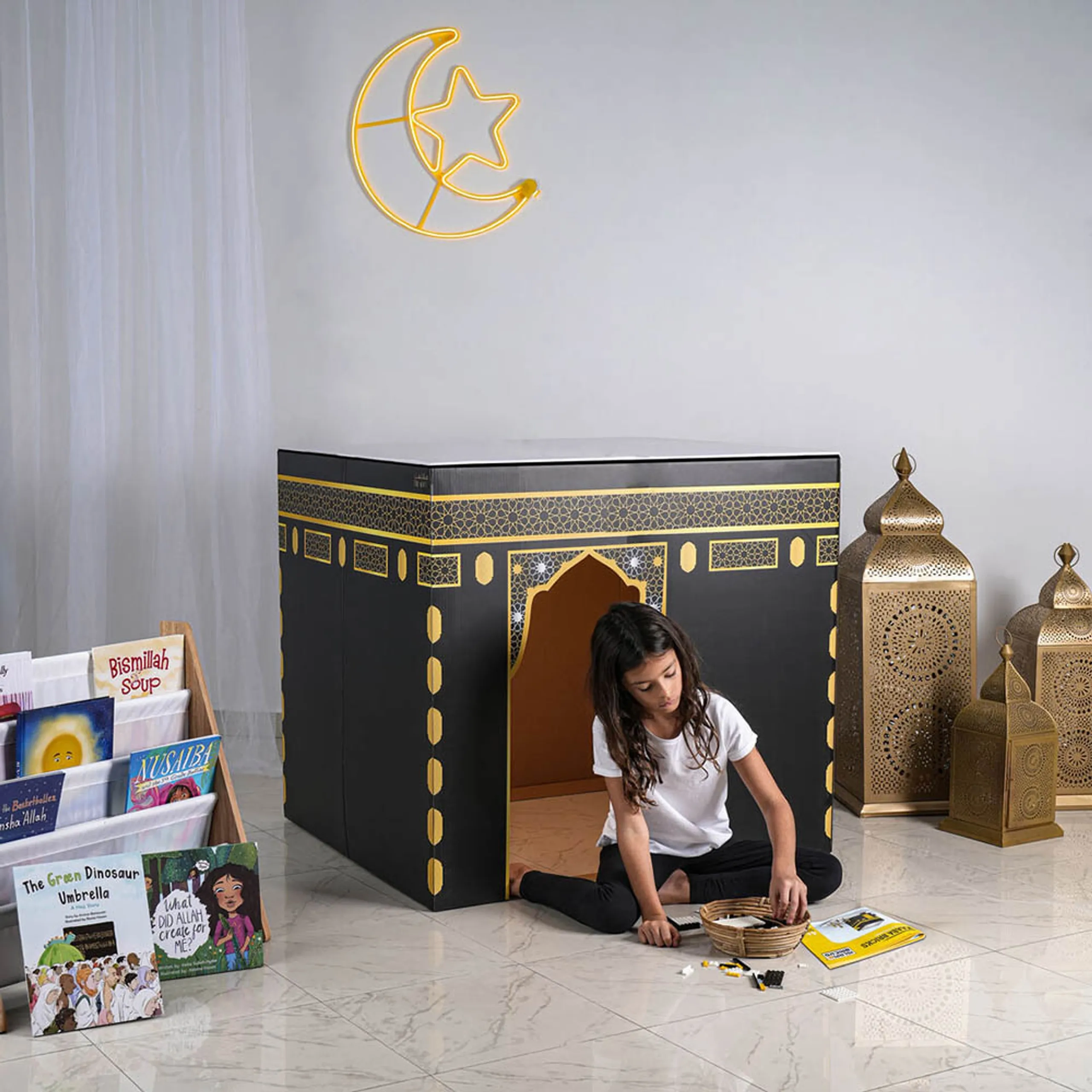 Kaaba Cardboard Playhouse - 91 x 100 x 91 cm Suitable for 3 Years & above