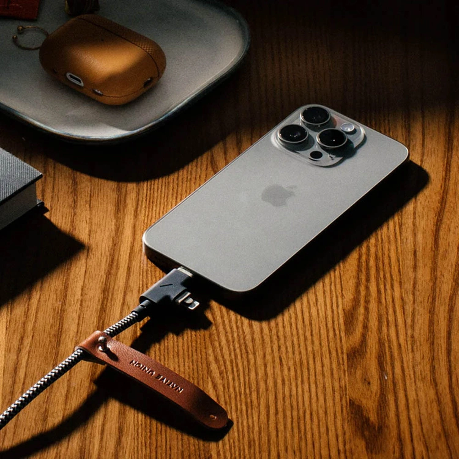 Belt 240W Cable USB-C to Lightning 2.4m