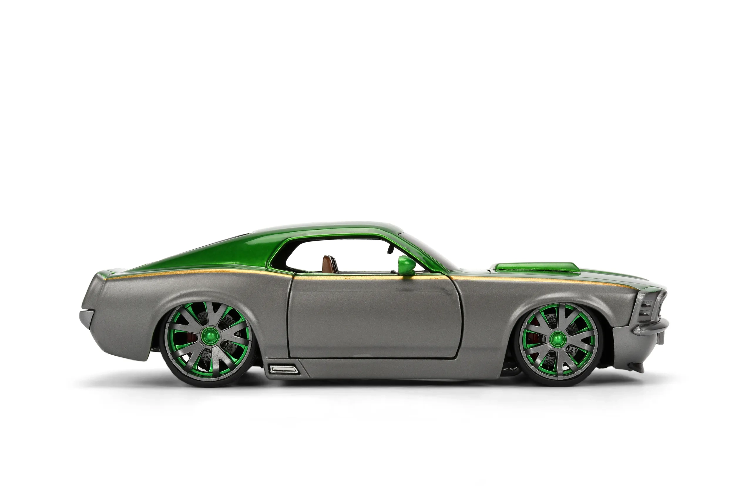 70 Ford Mustang 1:24