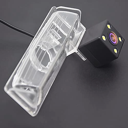 Rear View Reverse Backup Tracks Camera - 728 x 512