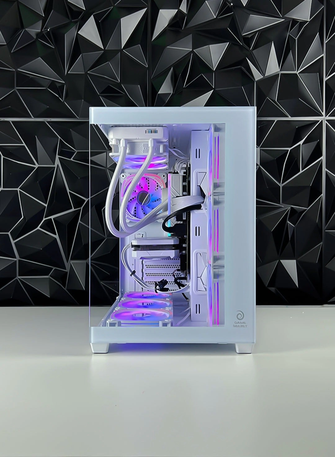 Battlestar Gaming PC - i7-14700F 32GB 1TB