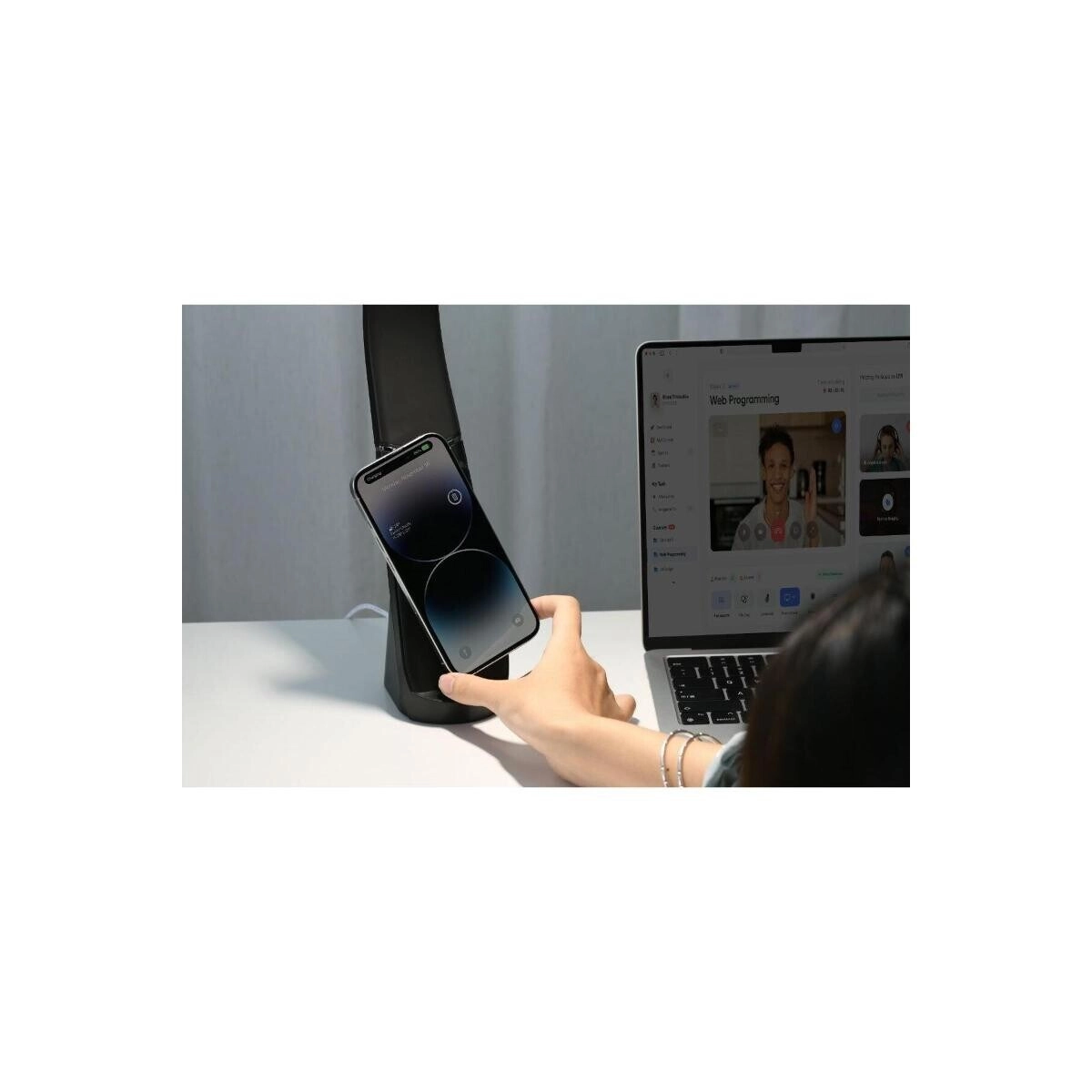 Mag LED Desk Lamp - MagSafe Wireless Charging Flexible Gooseneck