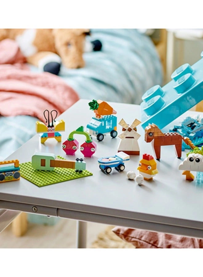 Vibrant Creative Brick Box (11038.0)