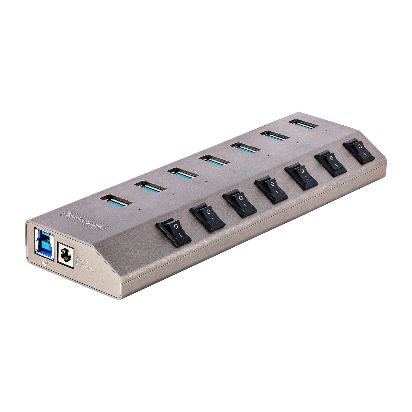 StarTech.com 7-Port Self-Powered USB-C Hub - USB-C & USB-A