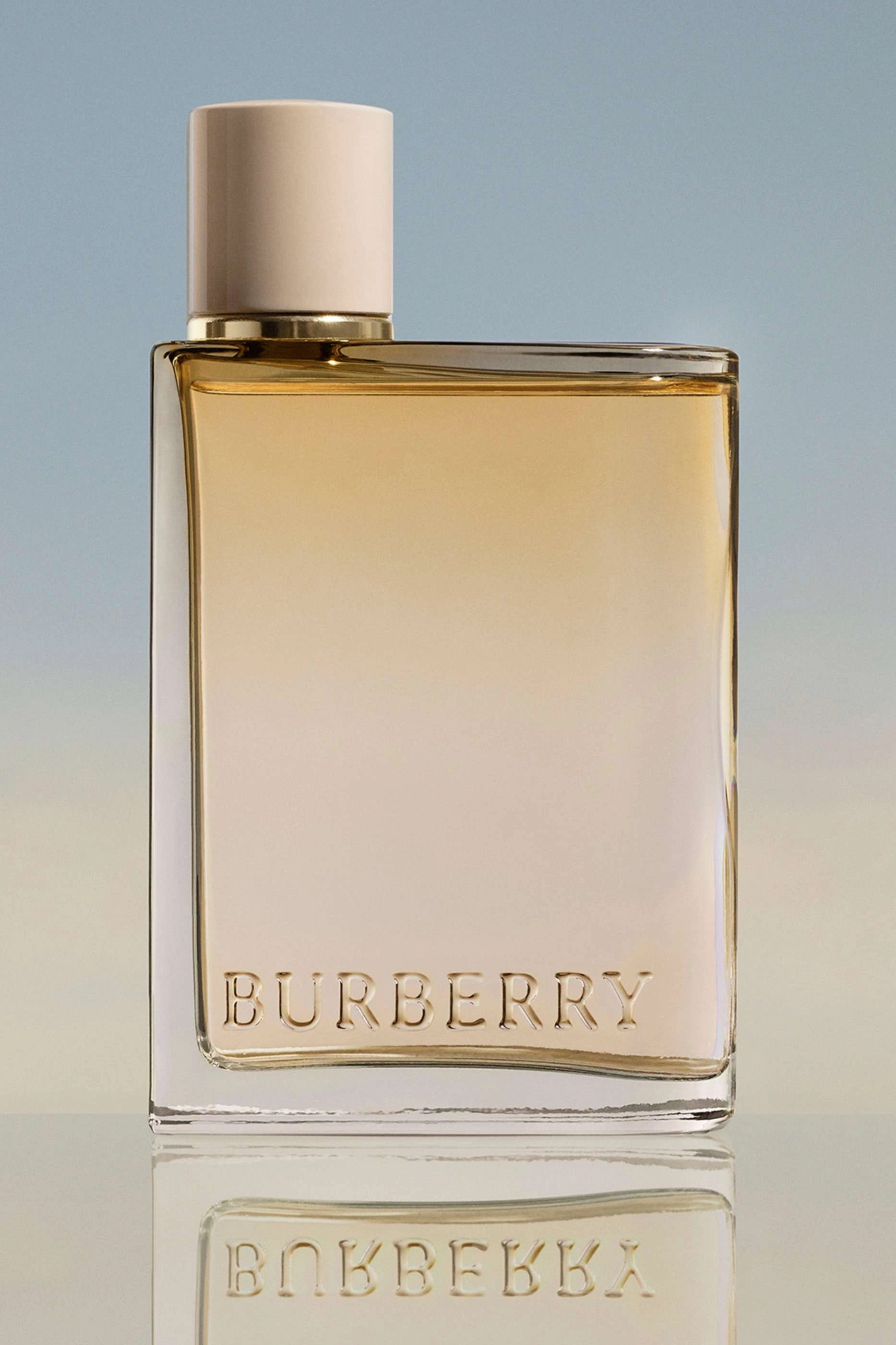 Her London Dream Eau de Parfum 50ml