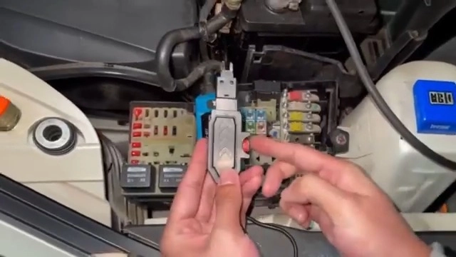 Multifunctional Car Circuit Tester - 0.01A-19.99A Backlit Display