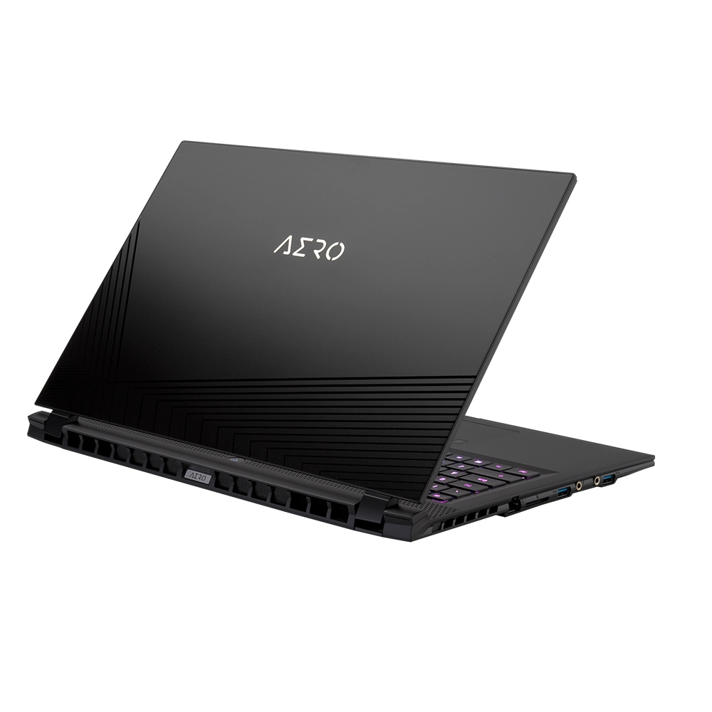 AERO 17 YE5 - 17.3'' Core i7-12700H 32GB DDR5 2TB SSD