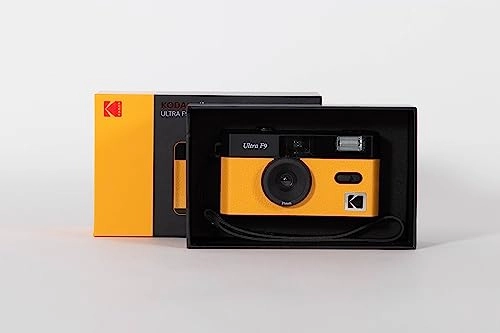Ultra F9 - 31mm Film Camera Focus Free Built-In Flash