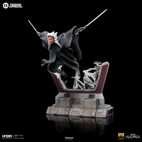 Ahsoka Tano - Star Wars (29 cm) (B0CKPRQGNP)