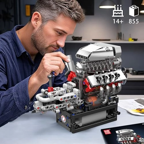 V8 Engine - Gearbox Working Pistons