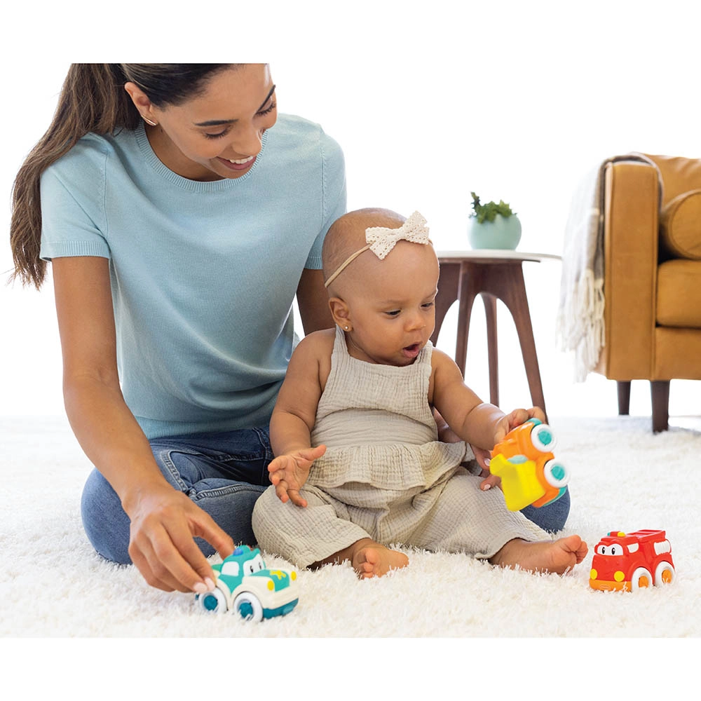 Grip & Roll - 0 months Fire Engine