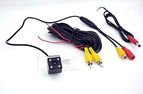 Rear View Reverse Backup Tracks Camera - 728 x 512